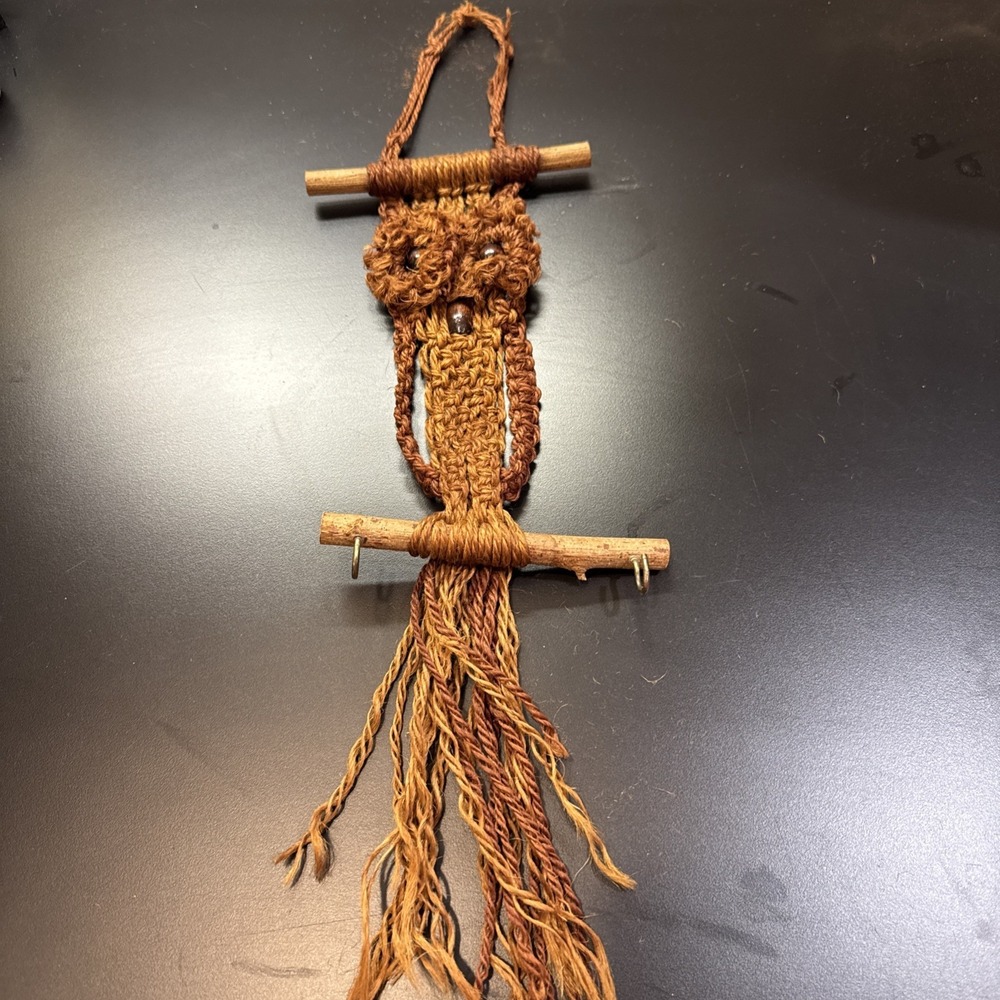 Vintage Owl Key Holder 1970's Boho Macrame Wall Hanging Decor Driftwood 21"
